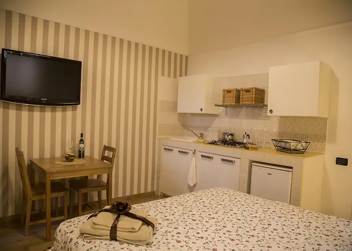 Piazza Roma Rooms